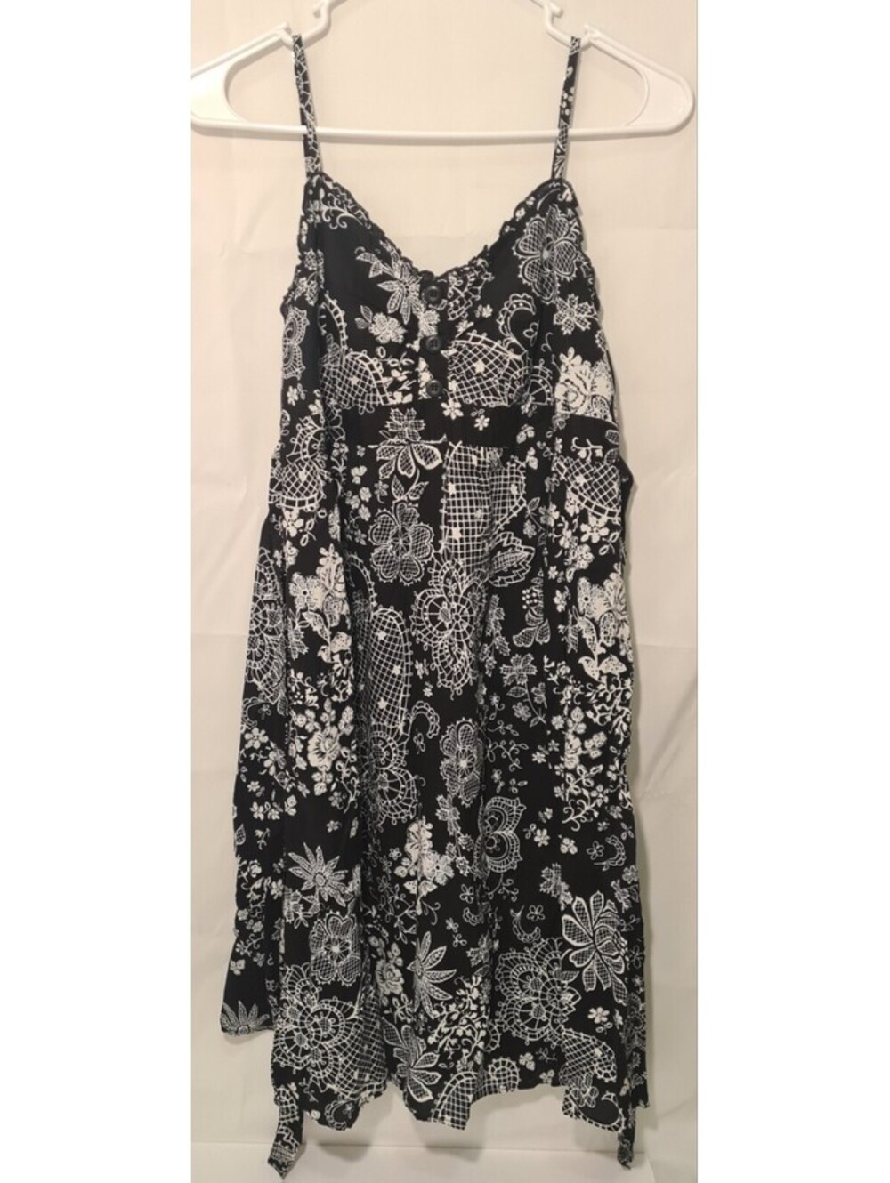 No Boundaries Juniors Womens L 11/13 Cotton Black White Floral Patchwork Dress